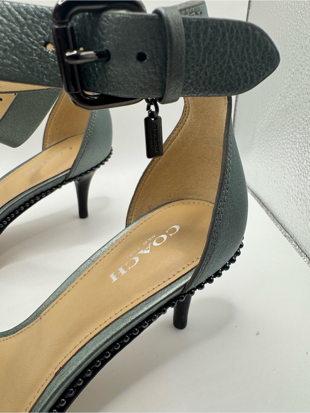 New Coach Maude Leather Ankle-Strap Sandal Heels Gun Metal Size 6 - Picture 4 of 9